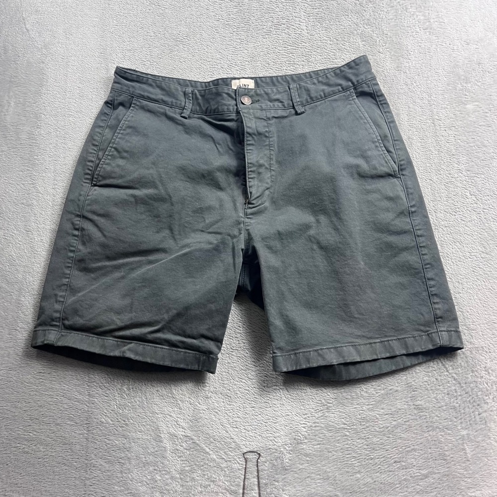 Flint and Tinder 365 Shorts Mens 32 Charcoal Gray Chino Stretch Cotton 7 Inseam